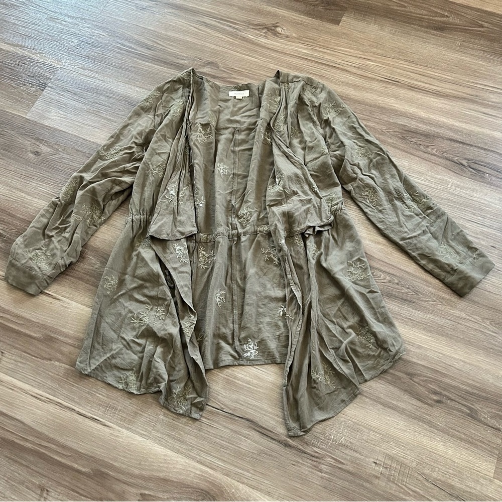 HOPELY Olive Green Embroidered Floral Waterfall Front Cardigan Women Small